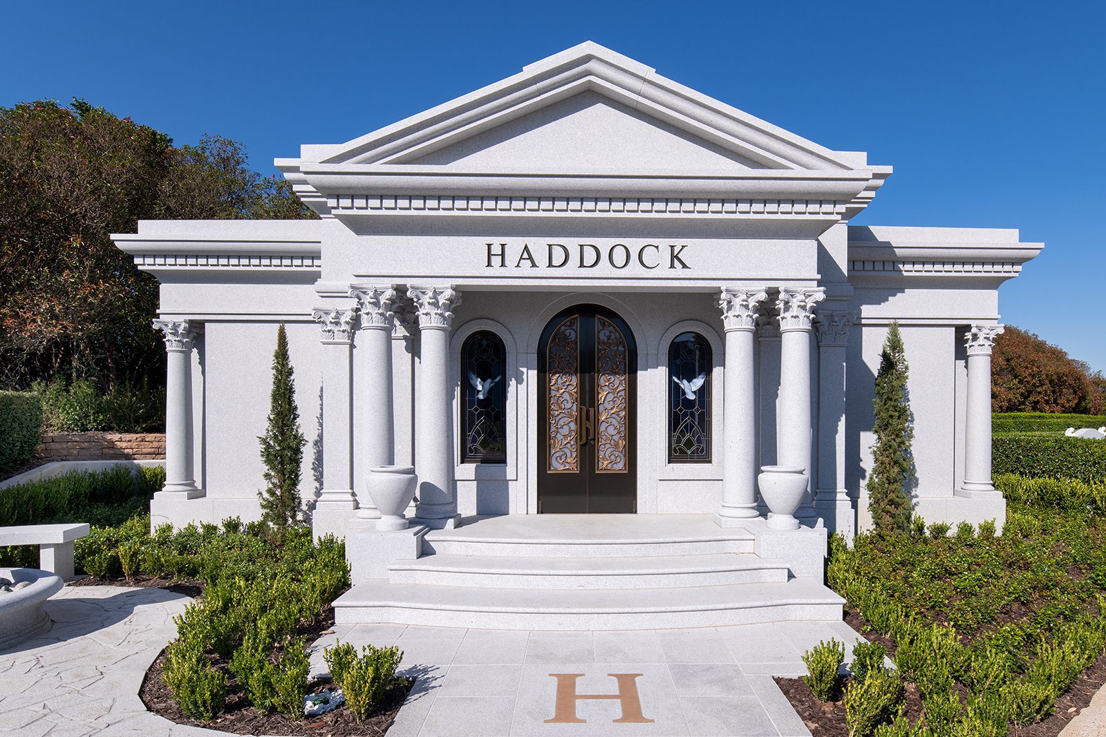 Sierra White Granite-Haddock Mausoleum-Private Estates